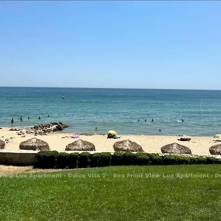 Sea Front View Lux Dolce 2 Apartment