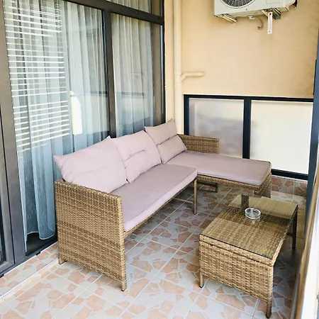 아파트 Sea Front View Lux Dolce 2 *