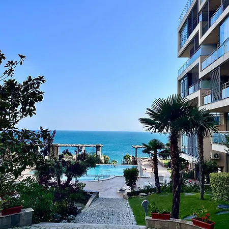 Apartment Sea Front View Lux Dolce 2